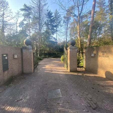 Sjieke Gezellige In Het Bos فيلة Lieshout