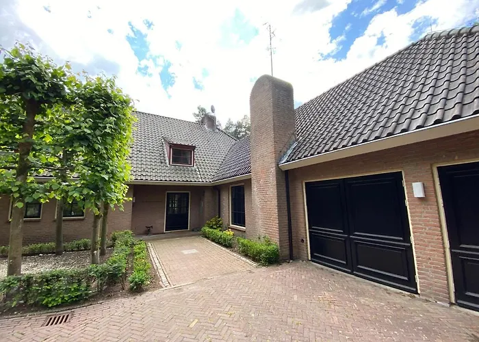 Sjieke Gezellige In Het Bos * Lieshout